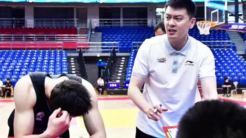 辽宁会不会输给天津？场上一套儿，场下一套儿，输球完全有可能！