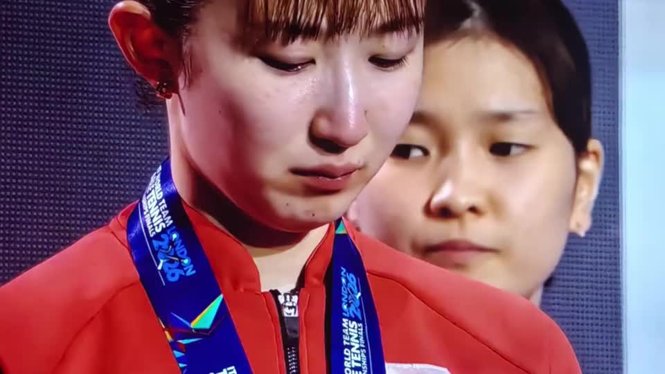 早田希娜关键战低迷葬送日本队优势！早田希娜又被国乒打哭了