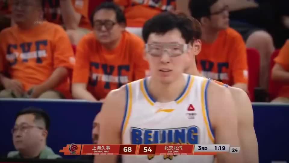 兵败马尼拉三年后，周琦王哲林为什么依然在竞争CBA第一中锋？