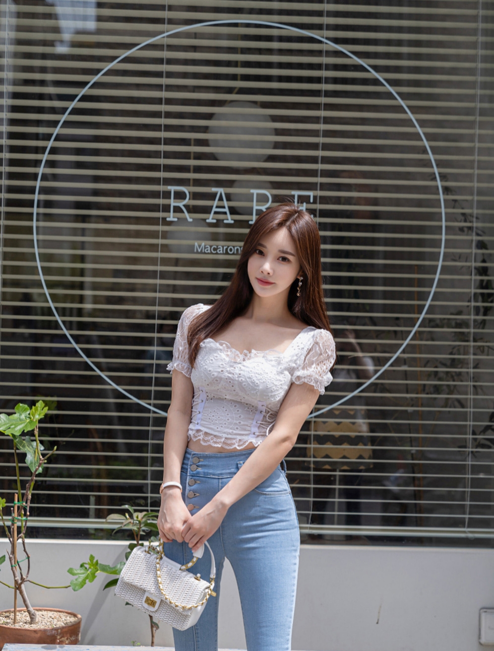 韩国模特孙允珠，纤细苗条，貌美如花，美极了