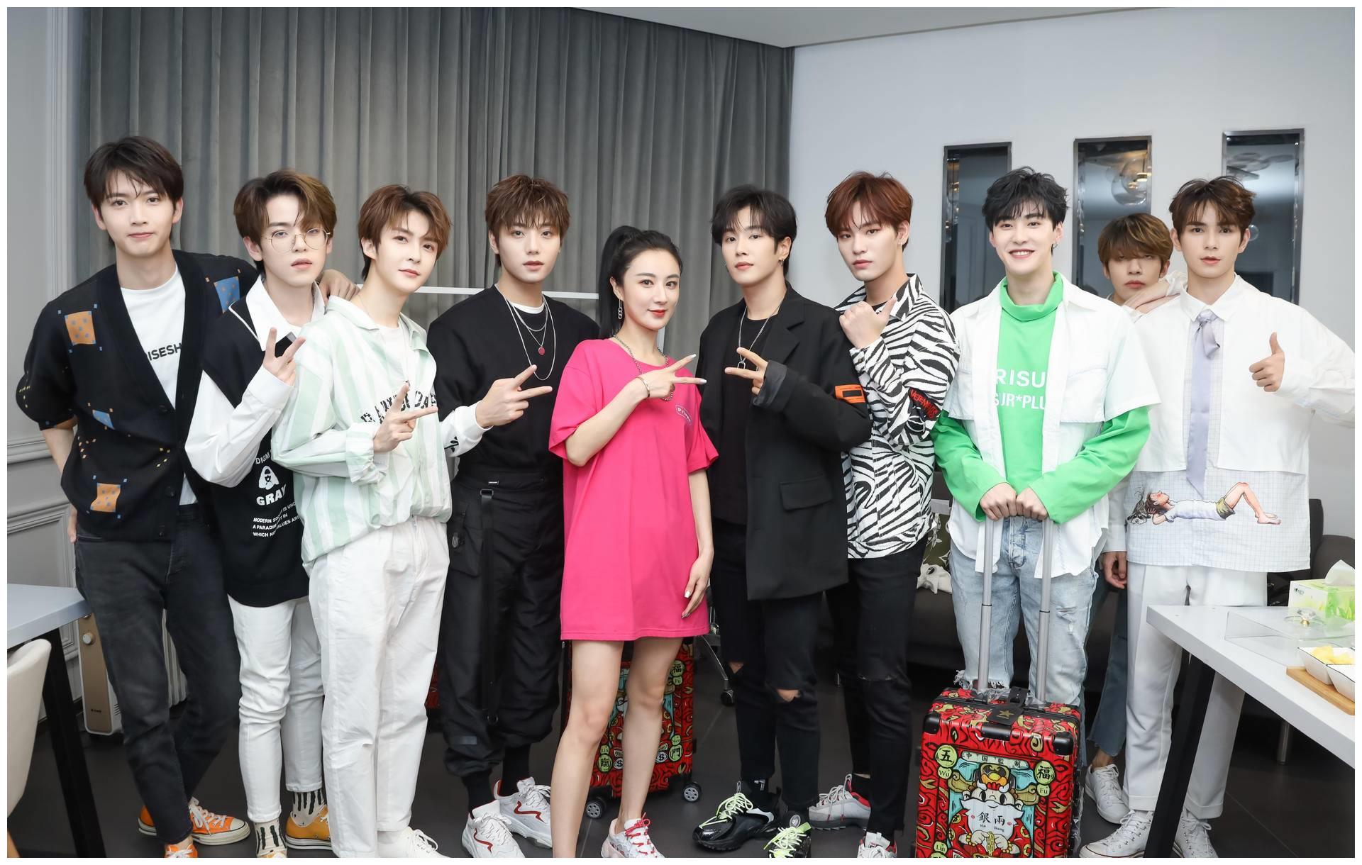 the9出道多日仍无团体活动,被曝《快本》行程后,官