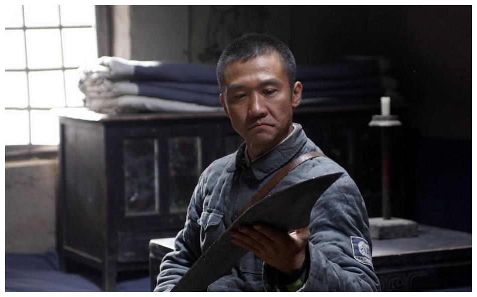 曾演李云龙走红,被妻子用13年捧红后出轨,今妻子嫁豪门他仍单身