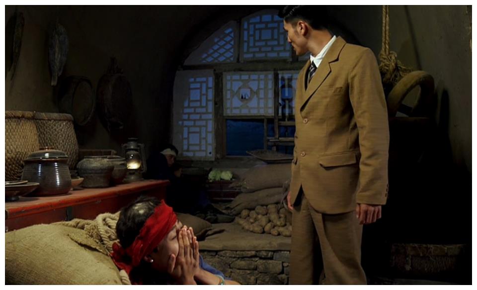 电影《驴得水》,这场用驴吃空饷的骗局,将所有人都卷了进来