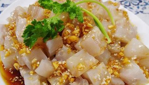 第一次上东北准婆婆家,她做4道菜招待,8个人没吃完还个个都撑了休闲区蓝鸢梦想 - Www.slyday.coM 第一次上东北准婆婆家,她做4道菜招待,8个人没吃完还个个都撑了休闲区蓝鸢梦想 - Www.slyday.coM