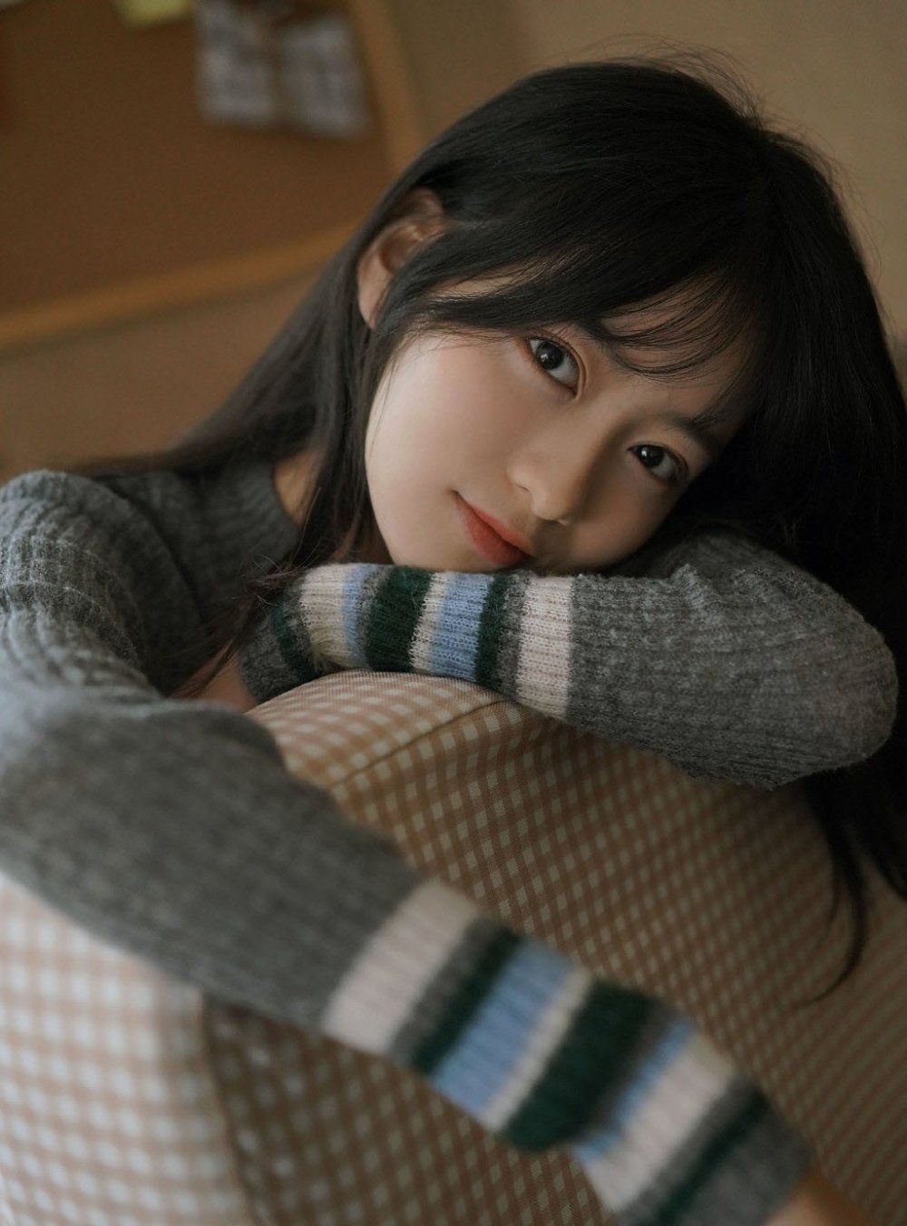 清澈的眼眸仿佛能看到你内心的一切