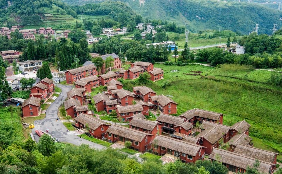 野玉海景区由野鸡坪,玉舍和海坪三地组成,比较值得体验的旅游项目是