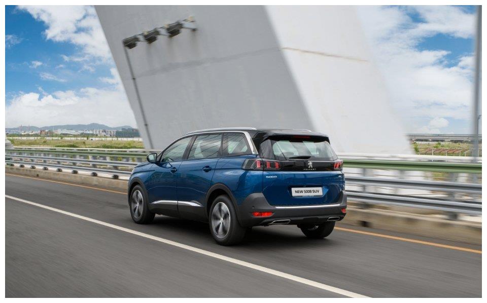 推出7座新标致5008suv