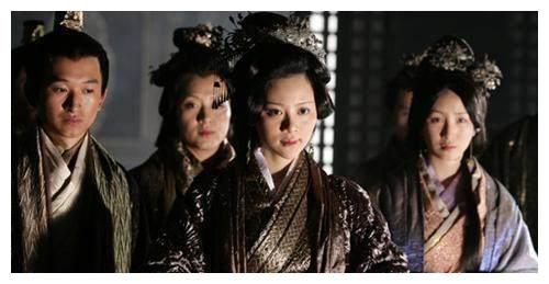 薄姬说要给魏豹生天子为何她后来生的天子是刘邦的儿子