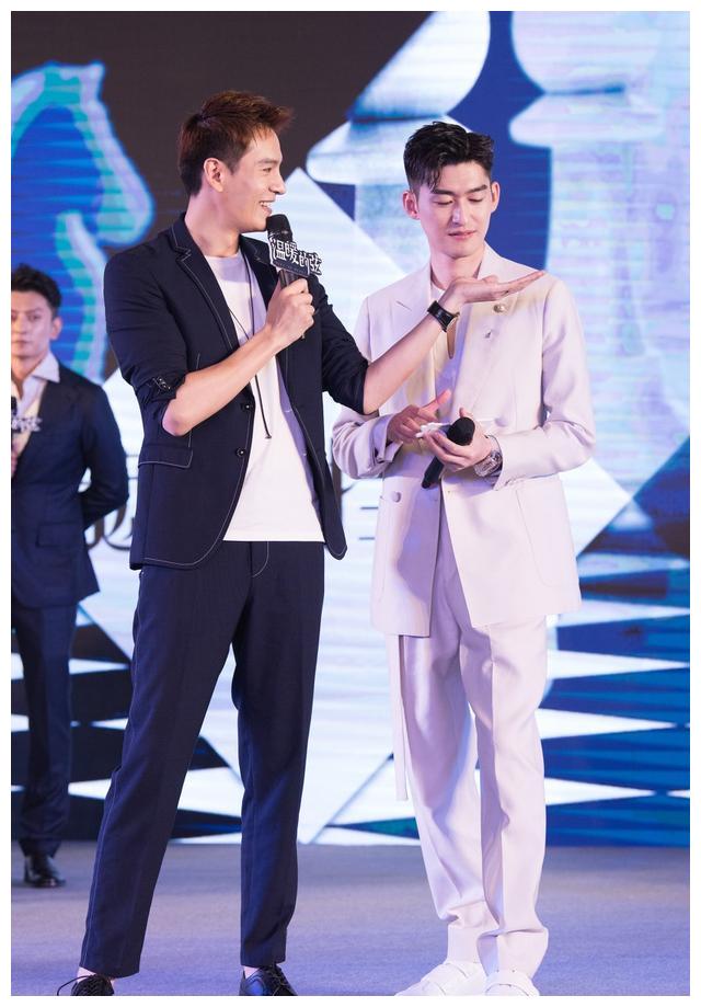 张翰是出了名的好身材,同框竟然输给了经超