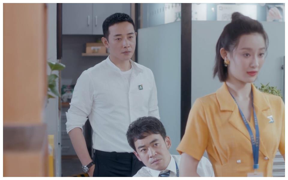 安家:房似锦误解朱闪闪撬单,当场就要发飙,徐文昌却在一边看戏