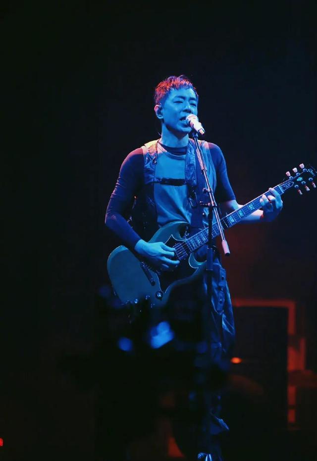 黄贯中说世界上不能没有摇滚乐可不每一种音乐都有它存在的意义