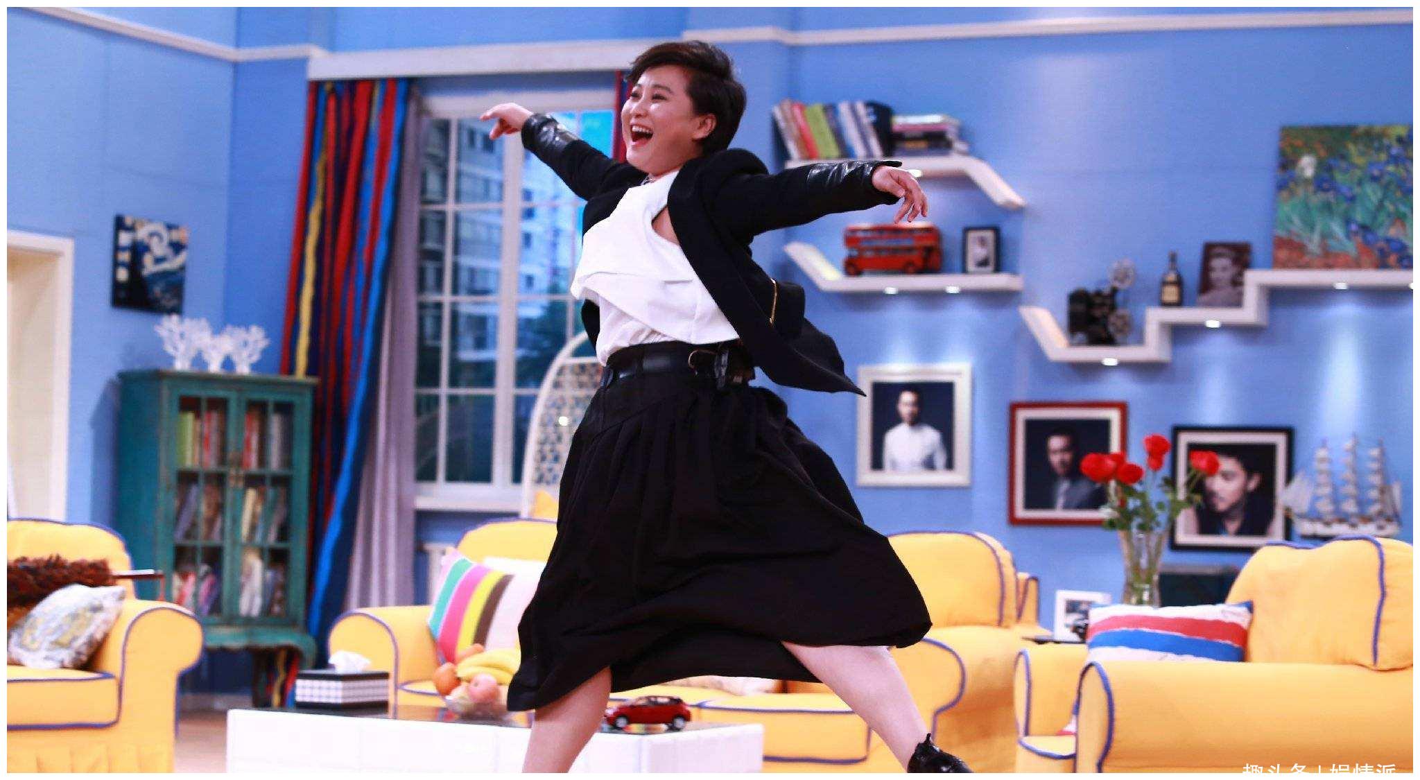 《喜乐街》演员现状:贾玲当老板,沙溢成综艺咖,他俩快被人忘记