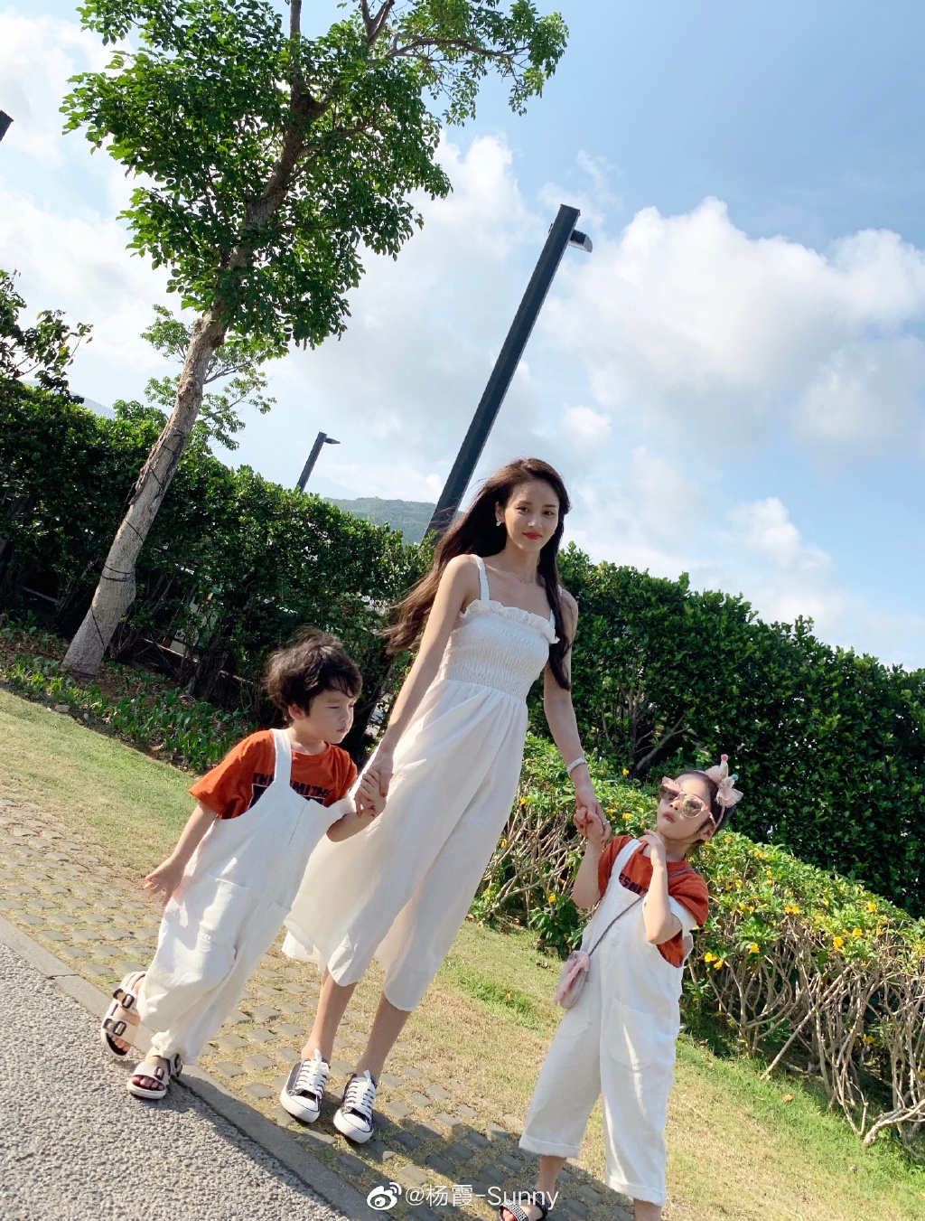 网红美女杨霞迷人写真美照真漂亮啊