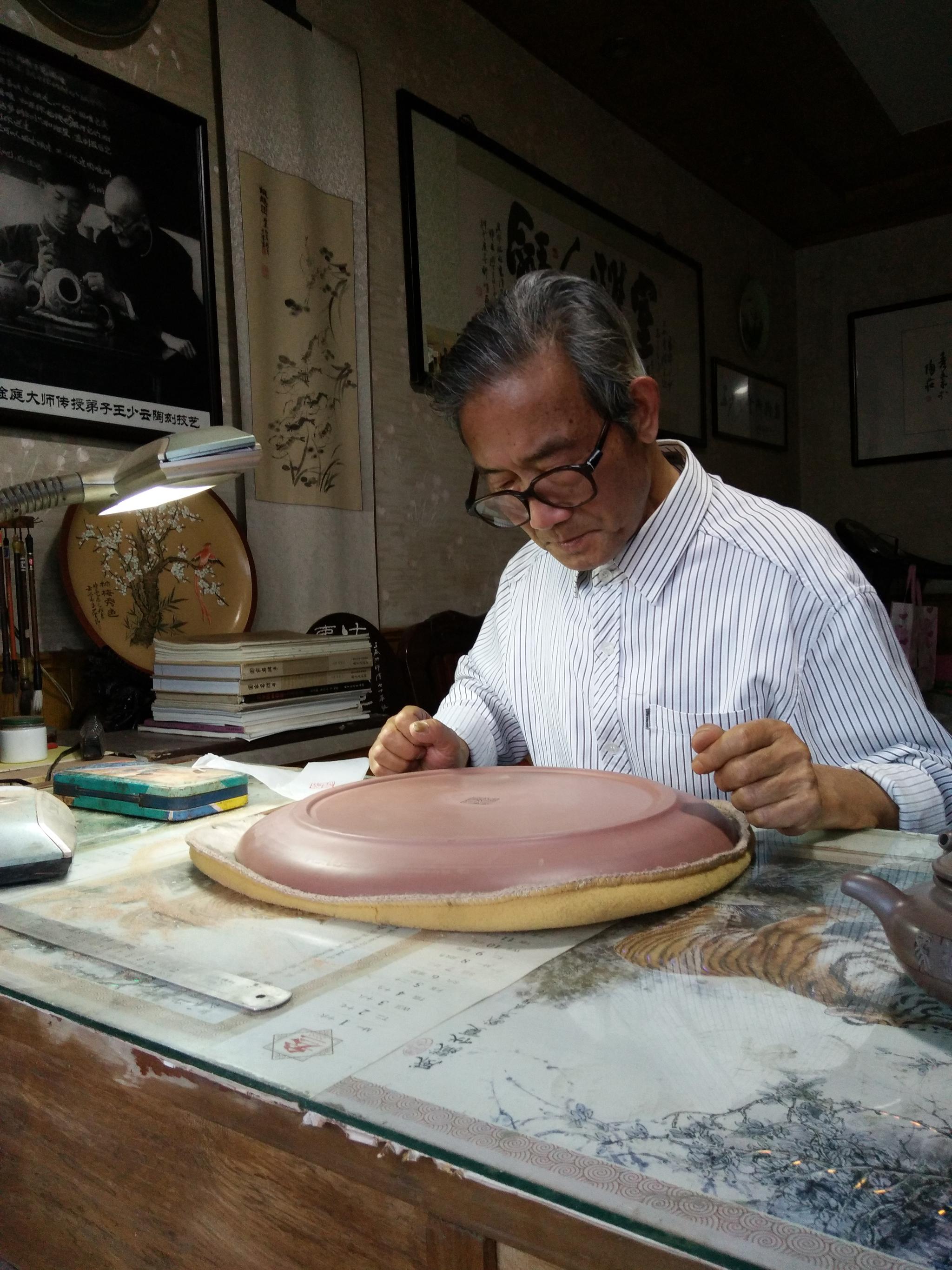 王春洪——别样紫砂人生