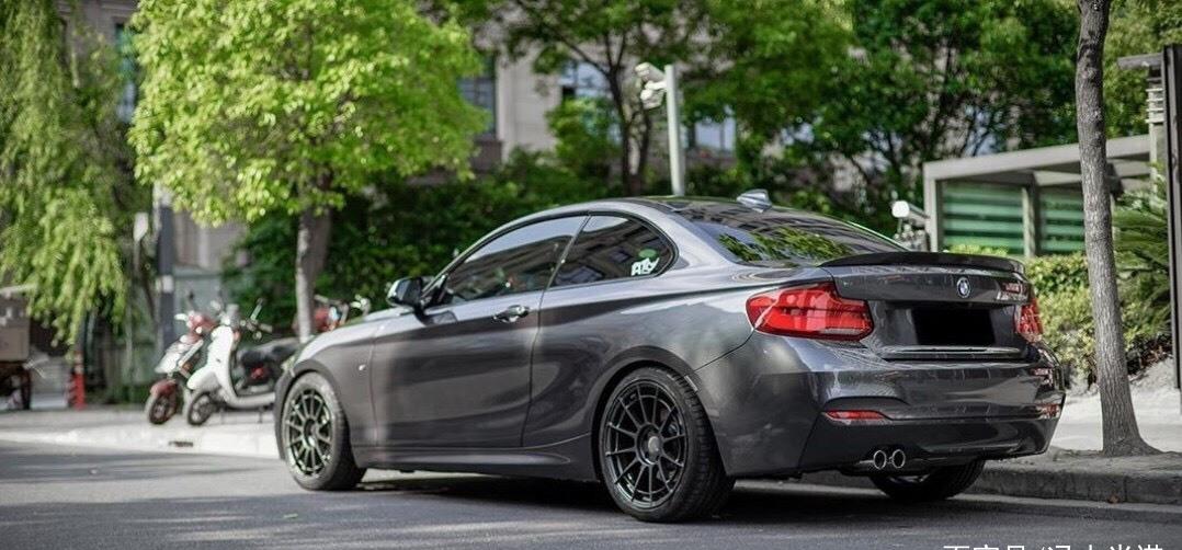 35w进口小众敞篷车,宝马225i圆一个跑车梦