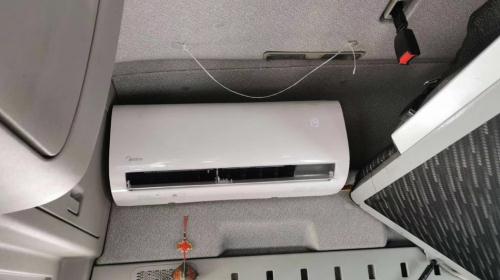 夏天卡车又闷又热怎么破?你的美的空调来啦