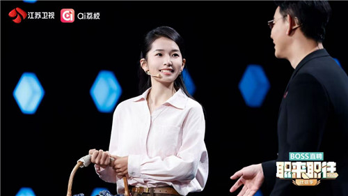 《职来职往2026》秋招季继续:企业面试官扮顾客现场“飙戏” 《职来职往2026》秋招季继续:企业面试官扮顾客现场“飙戏”