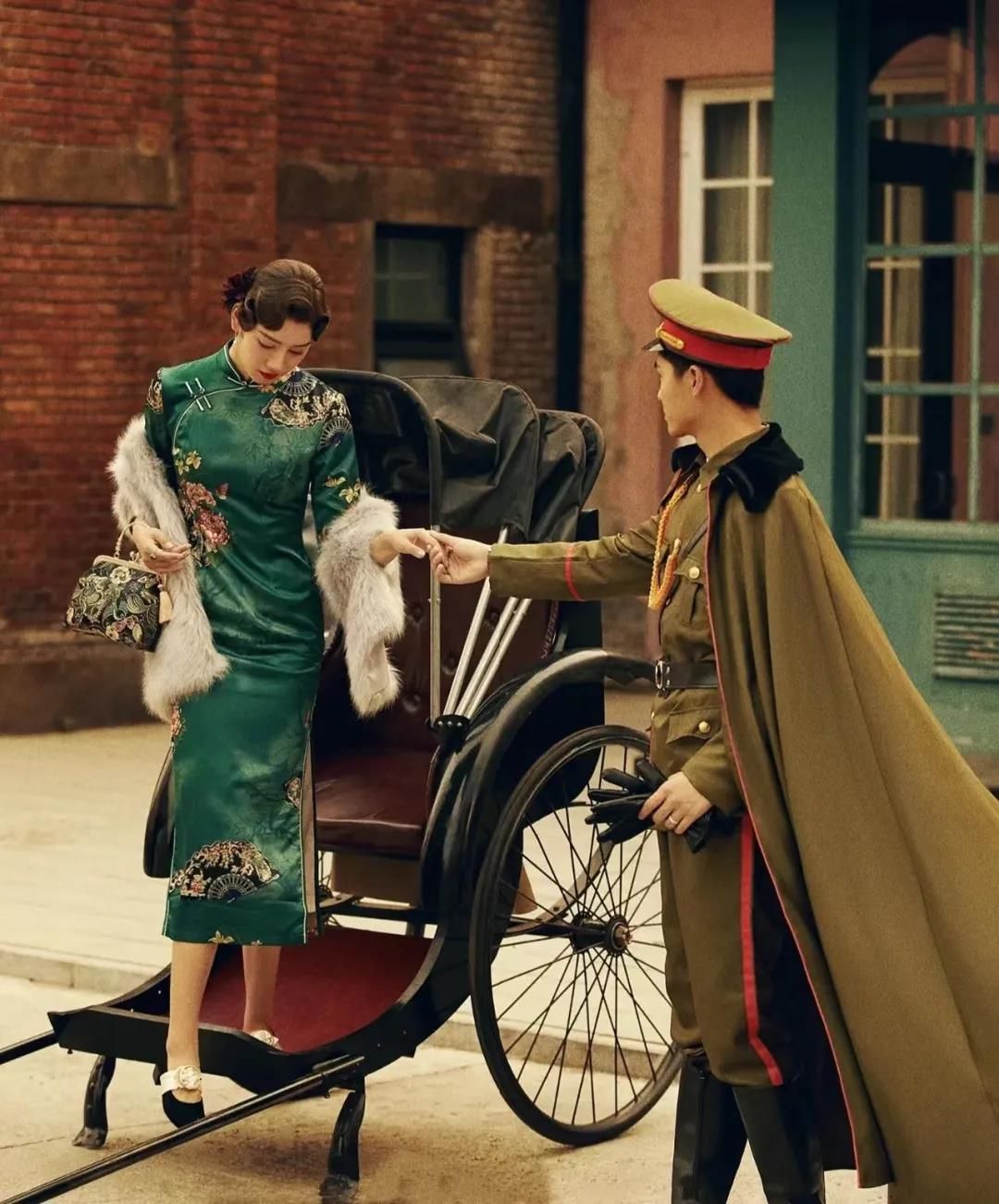 【1月15日精品人像】军阀太太军装 · 旗袍人像|人像|军装|旗袍_新浪