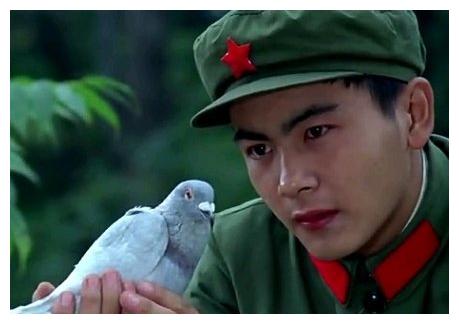 让时光把我们带回七八十年代,看那时的洪剑涛到底有多帅__财经头条