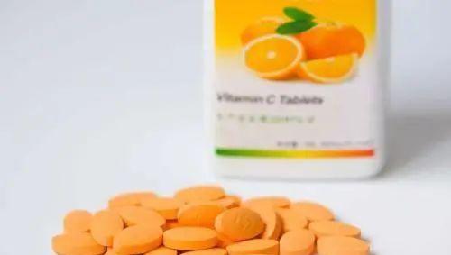 鱼刺卡在喉咙里,别再喝醋吞米饭了!教你一招让鱼刺自己跑出来!休闲区蓝鸢梦想 - Www.slyday.coM 鱼刺卡在喉咙里,别再喝醋吞米饭了!教你一招让鱼刺自己跑出来!休闲区蓝鸢梦想 - Www.slyday.coM