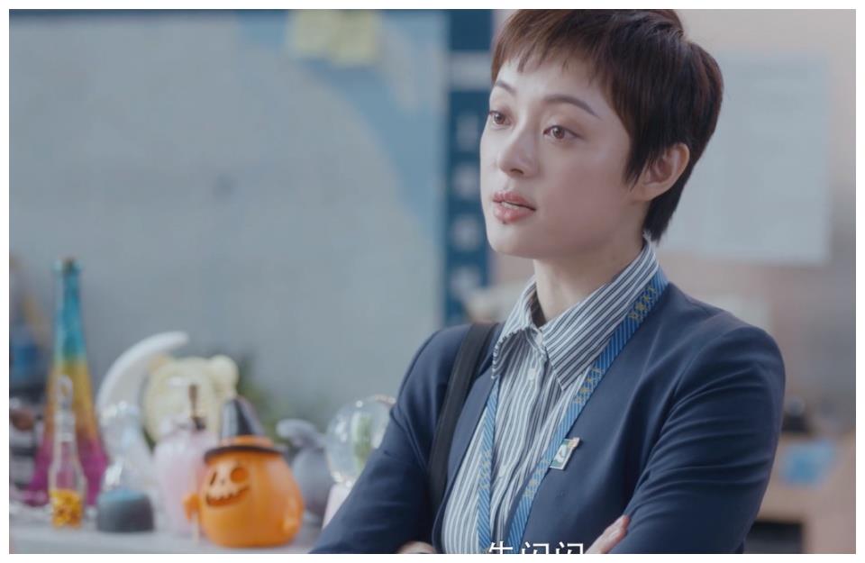 安家:房似锦误解朱闪闪撬单,当场就要发飙,徐文昌却在一边看戏