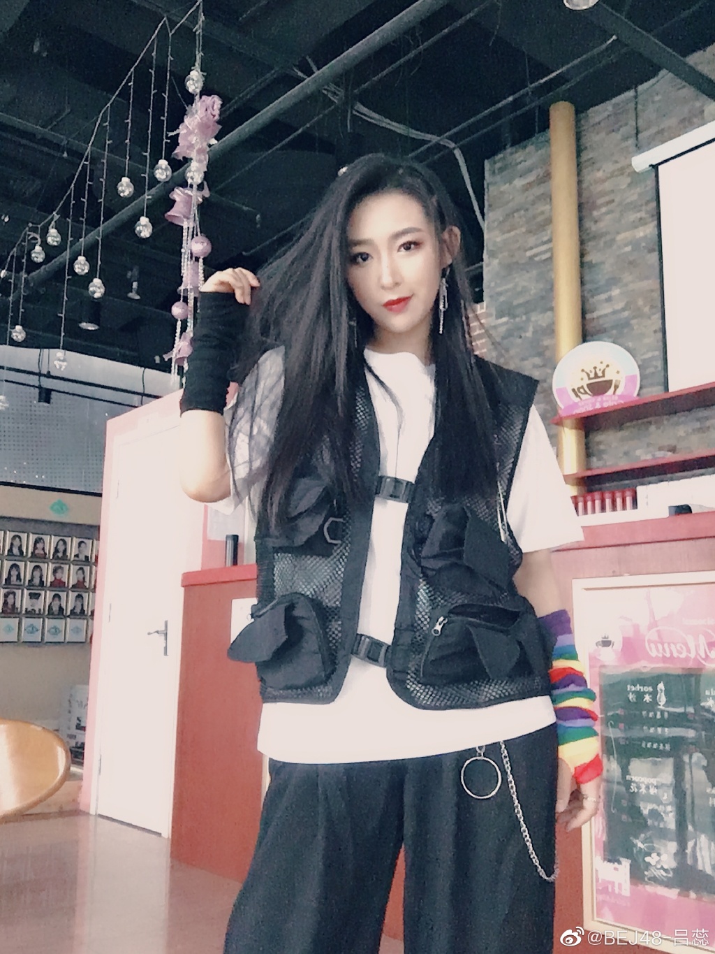 可爱美女bej48-吕蕊迷人写真美照真好看