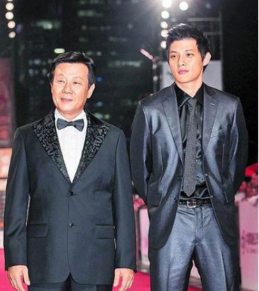 38岁男星已当爸?女儿一岁仍不和女友结婚,称7年感情还需磨合休闲区蓝鸢梦想 - Www.slyday.coM 38岁男星已当爸?女儿一岁仍不和女友结婚,称7年感情还需磨合休闲区蓝鸢梦想 - Www.slyday.coM