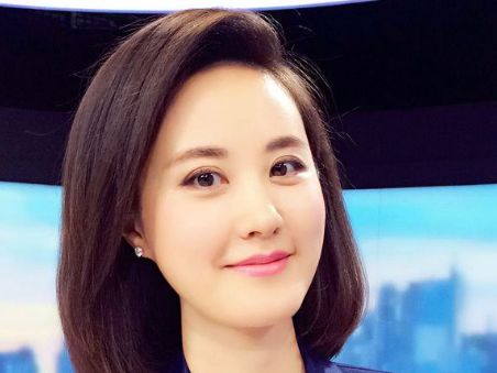 她是重庆"最美"高考状元,今当上央视主持人,39岁依旧单身|秦方|高考