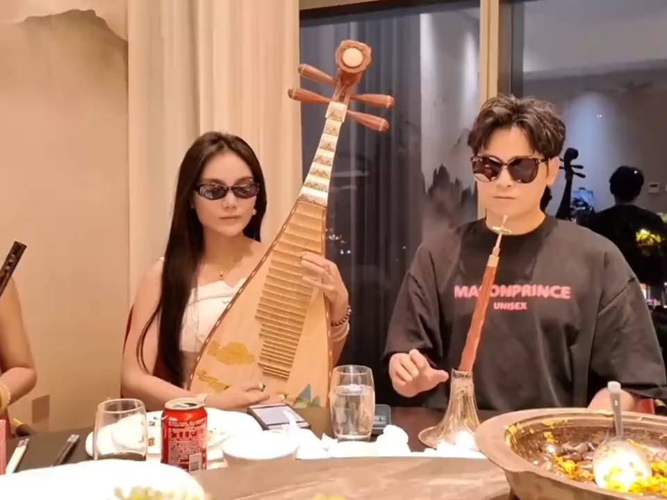 此曲只应天上有！俊男靓女们民乐合奏西游记《天府乐》太赞了