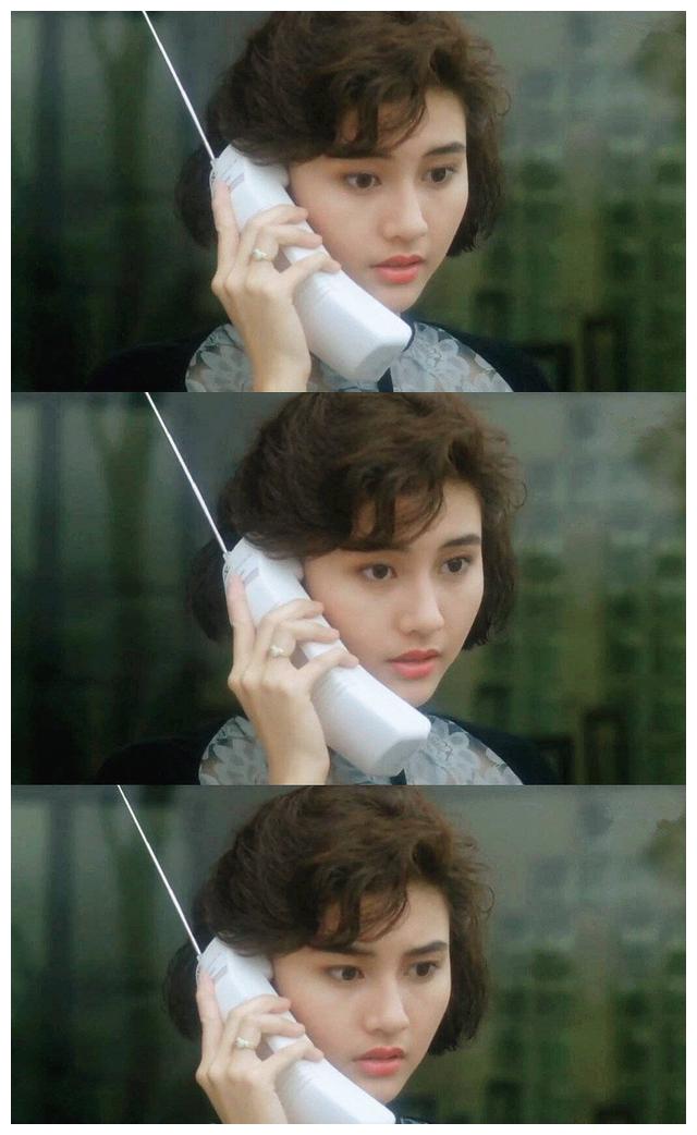 香港女神"李嘉欣"20岁时的容貌,这是颜值塔上的巅峰吗?