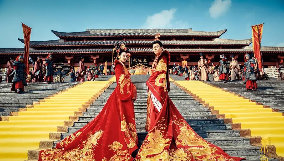 《东宫》的大概情节以及结局是怎样 《东宫》小说的主要内容是什么