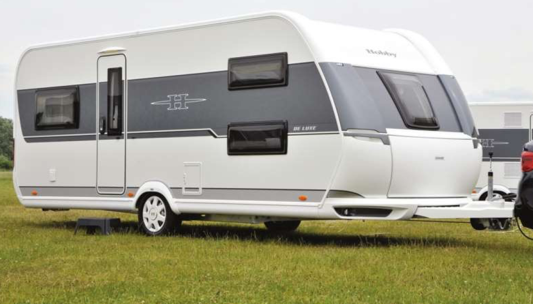 6米4车长带独立儿童卧室hobby豪华版515uhk拖挂房车