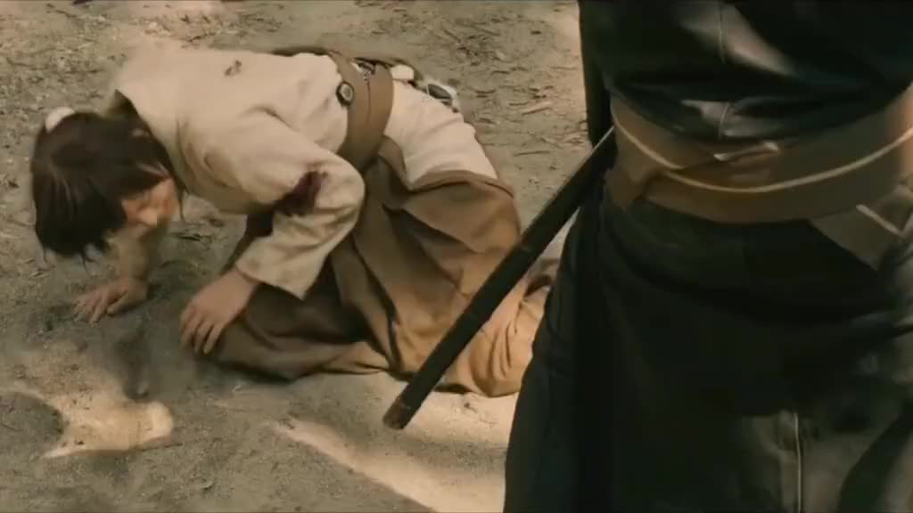 说出吾名吓汝一跳,绯村拔刀斋!