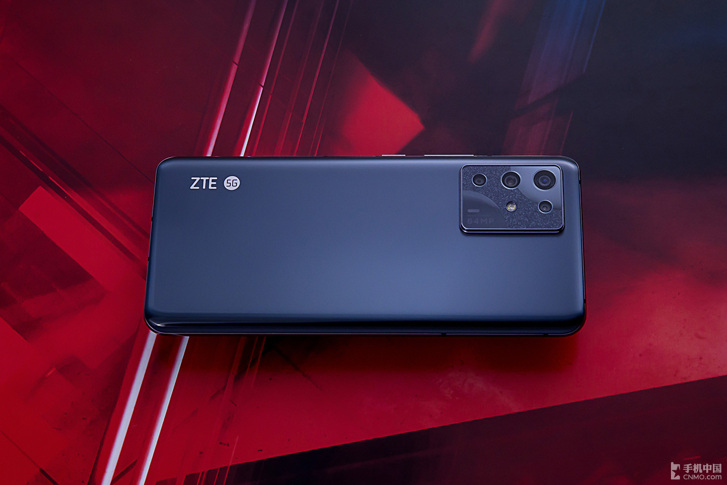 中兴s30pro图赏4400万超清美颜自拍年轻时尚优选