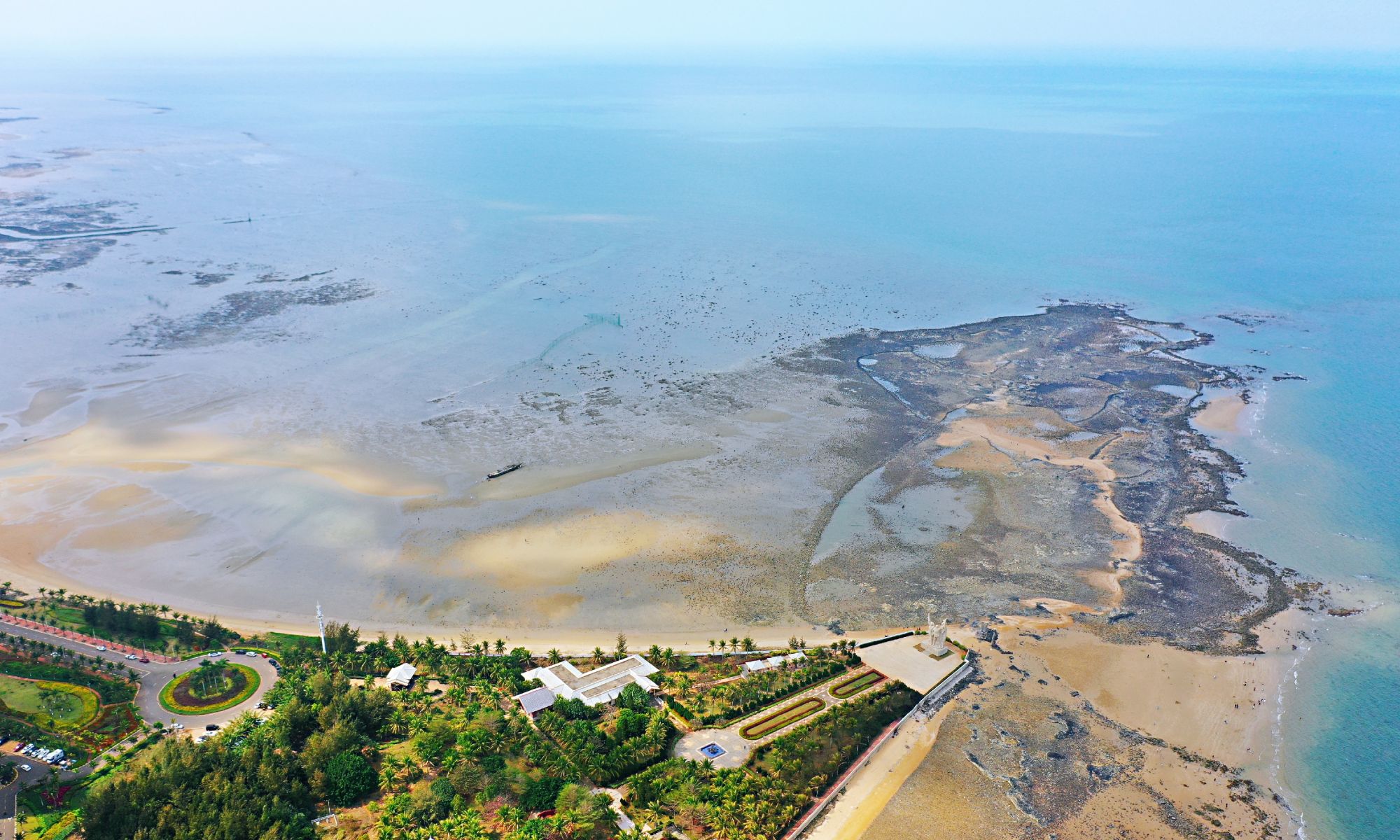 来海南过年啦,春节长岛蓝湾海边航拍,临高角最美风景