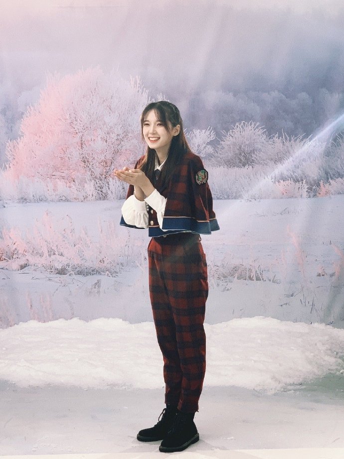 8/ 10美少女gnz48-石竹君迷人可爱美照欣赏9/ 10