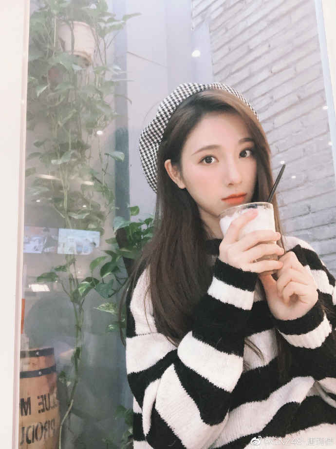 美女歌手gnz48-唐莉佳迷人可爱写真美照