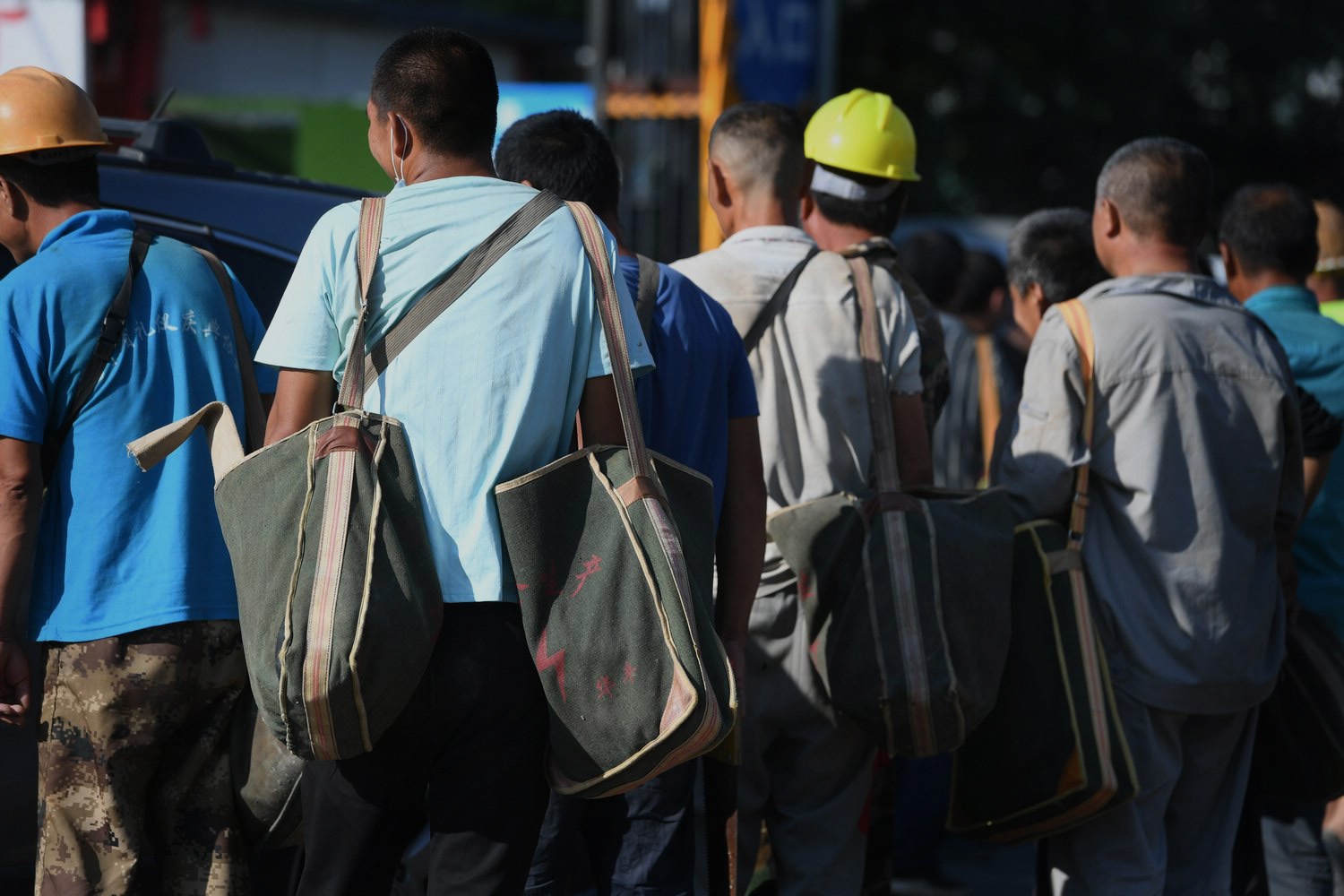 打工一年为啥有的赚钱有的白玩 原因在这里