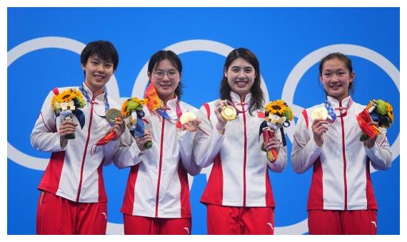 中国两位被“忽视”的东京奥运冠军，拿了金牌却没登上领奖台