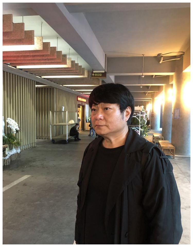 而林佑星过去曾拍过《济公公》系列约6年,今到告別式林佑星哭红了眼