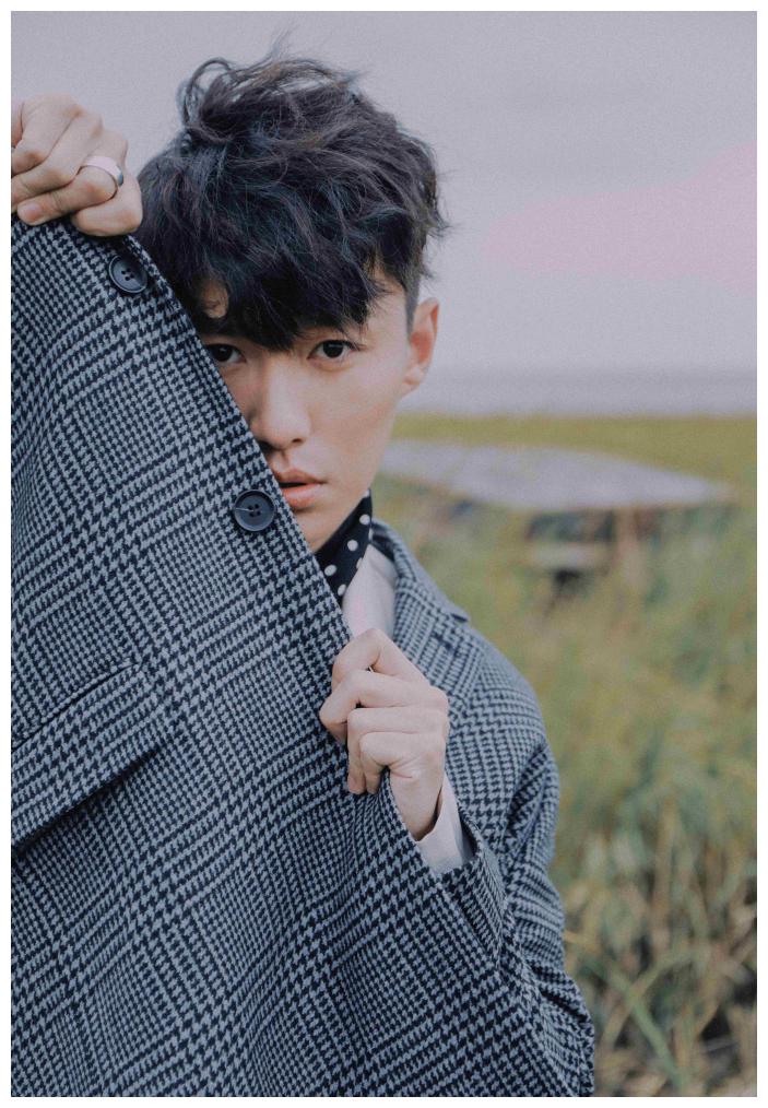 代旭秋日胶片风大片清爽迎面魅力袭人