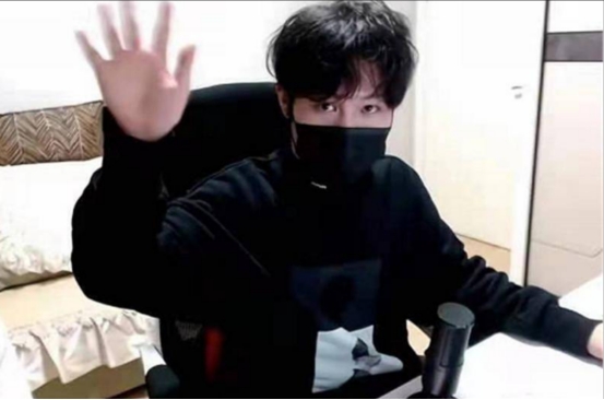 在北慕最火的时候,他的人气是仅次于张大仙的,是王