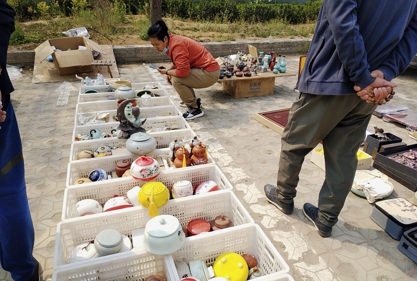 邢台古玩市场一条街,早起很是热闹!