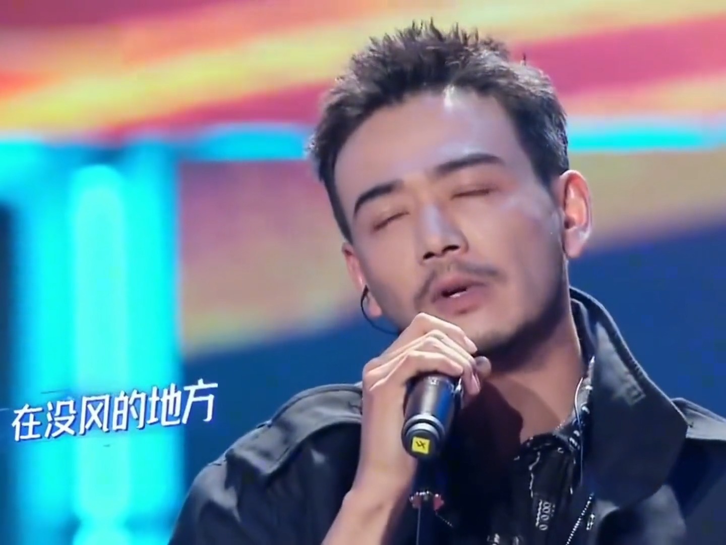 杨烁《往后余生》这嗓子也太沙哑了，感觉喝了点[捂脸]