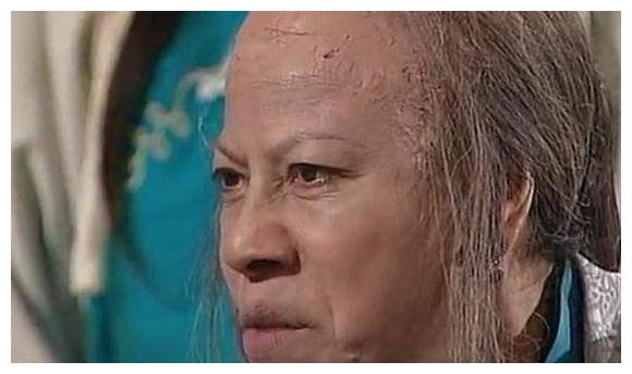 罗兰奶奶是裘千尺专业户,83版神雕侠侣和95版神雕侠侣都是她哦!