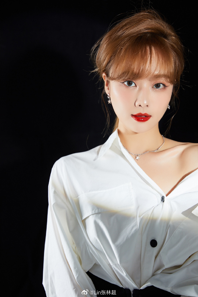 网红美女模特张林超迷人可爱写真美照好美的