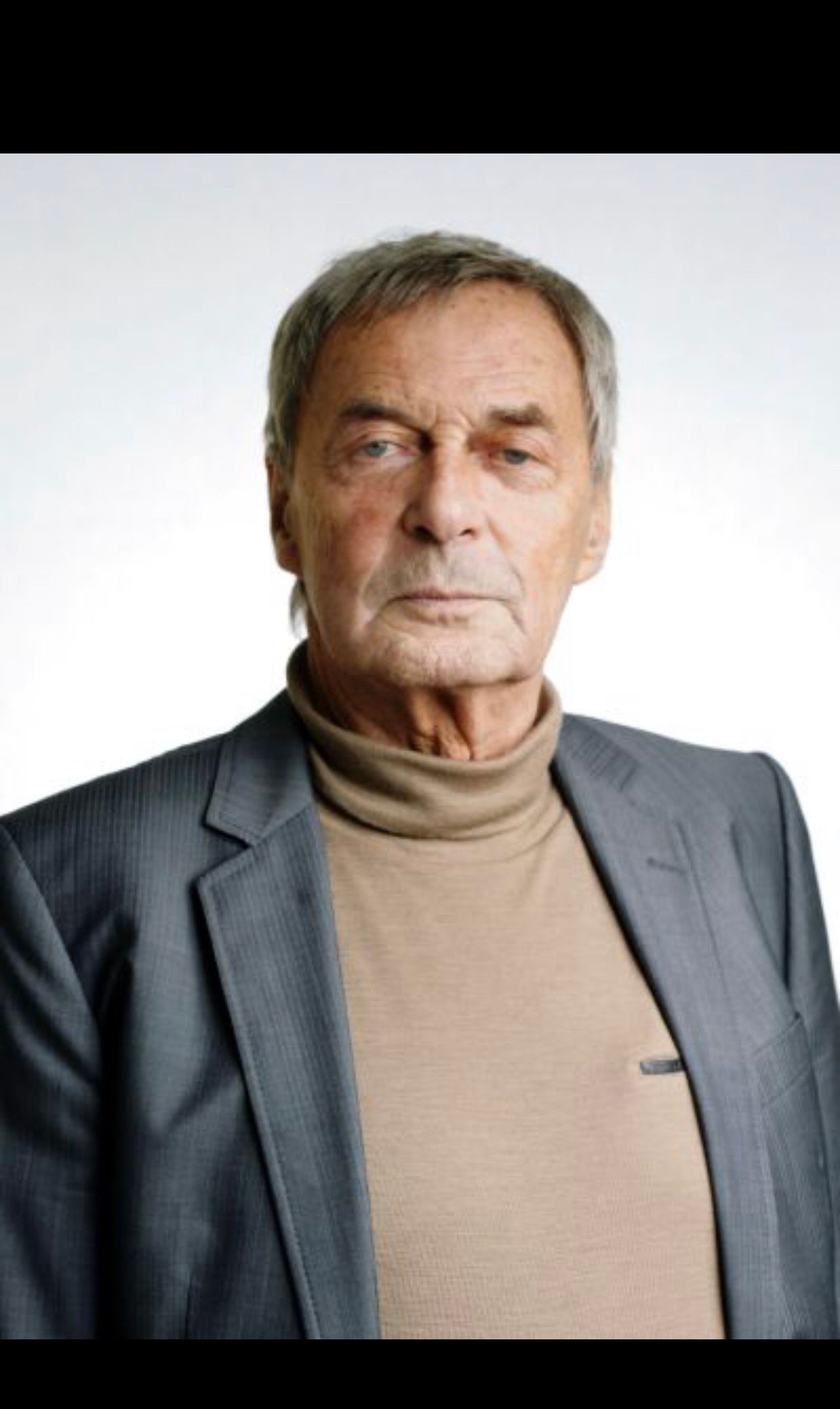 今天是你的生日:匈牙利建设师一一鲁比克·艾尔诺