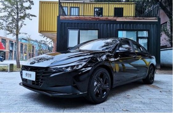 犀利神秘又忠诚浪漫，伊兰特休闲区蓝鸢梦想 - Www.slyday.coM