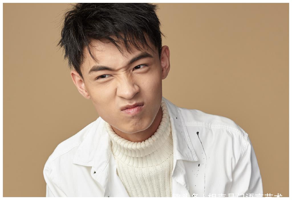 德云社秦霄贤粉丝超五百万,曾经同样辉煌的他,却已经几乎被遗忘