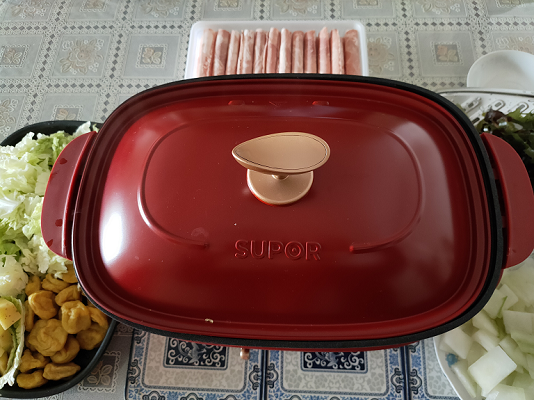苏泊尔多功能煎烤机测评：高颜值 操作简单 聚餐必备
